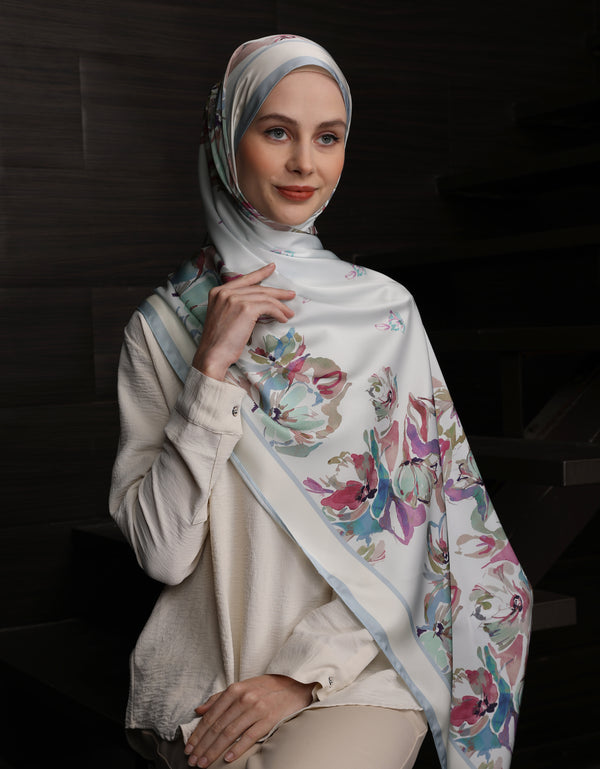 ZAYLA PRINTED SHAWL (OFF WHITE)